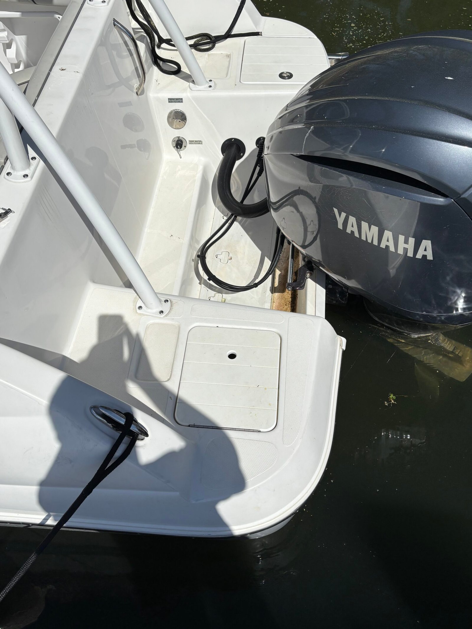 
								2023 Sea Pro 2400 Citation full									