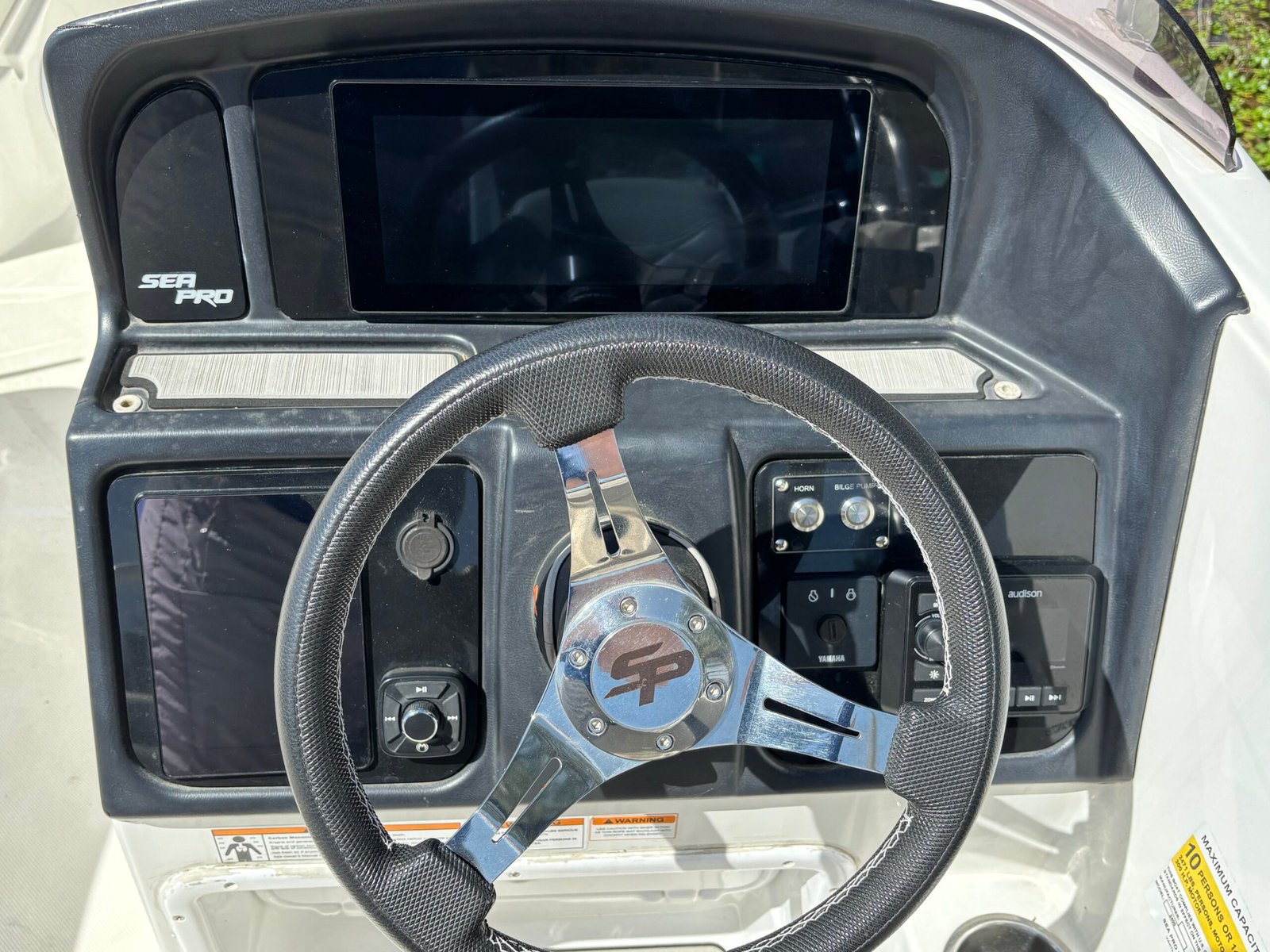 
								2023 Sea Pro 2400 Citation full									