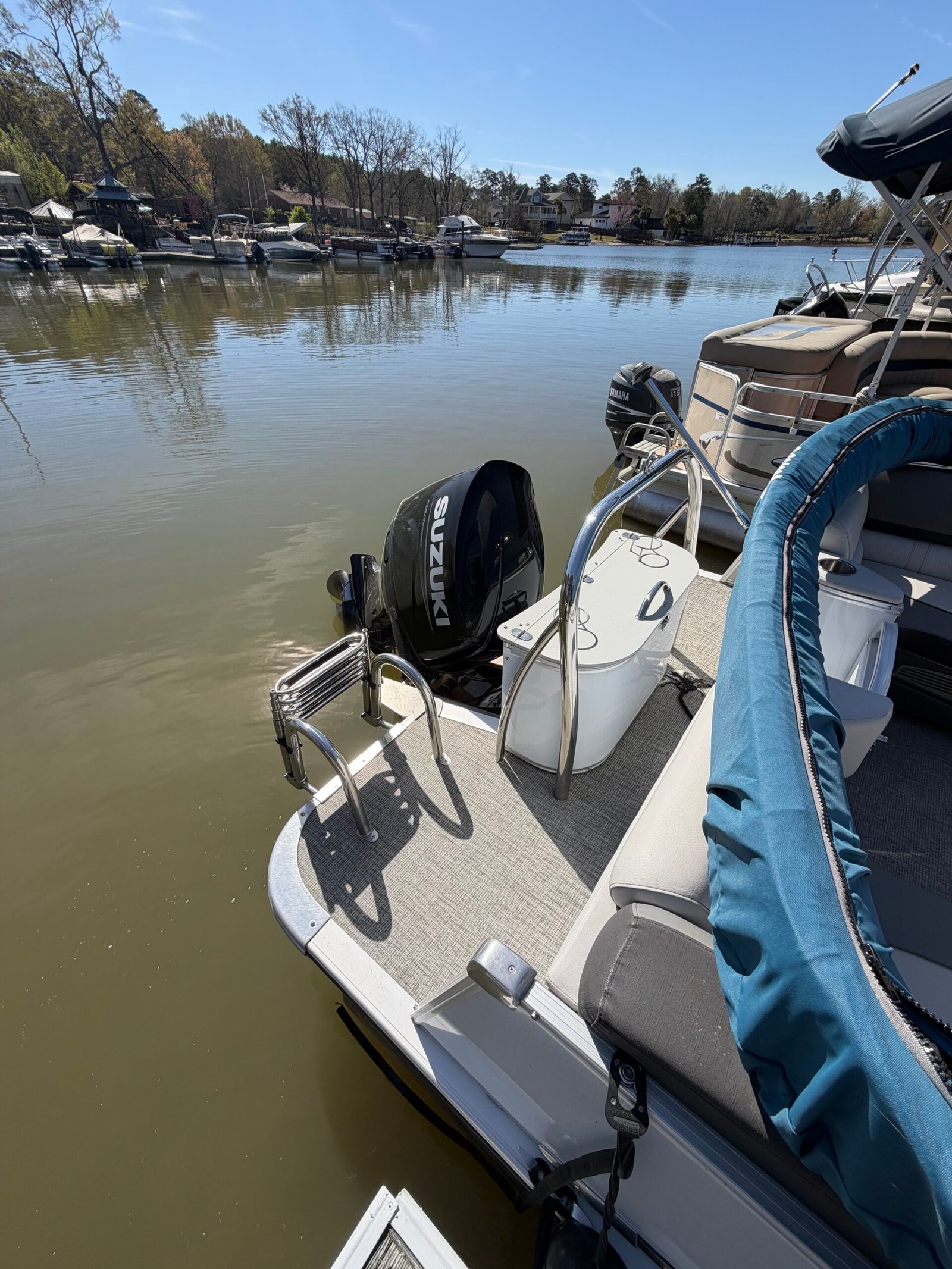 
								2023 Tahoe Cascade QL full									